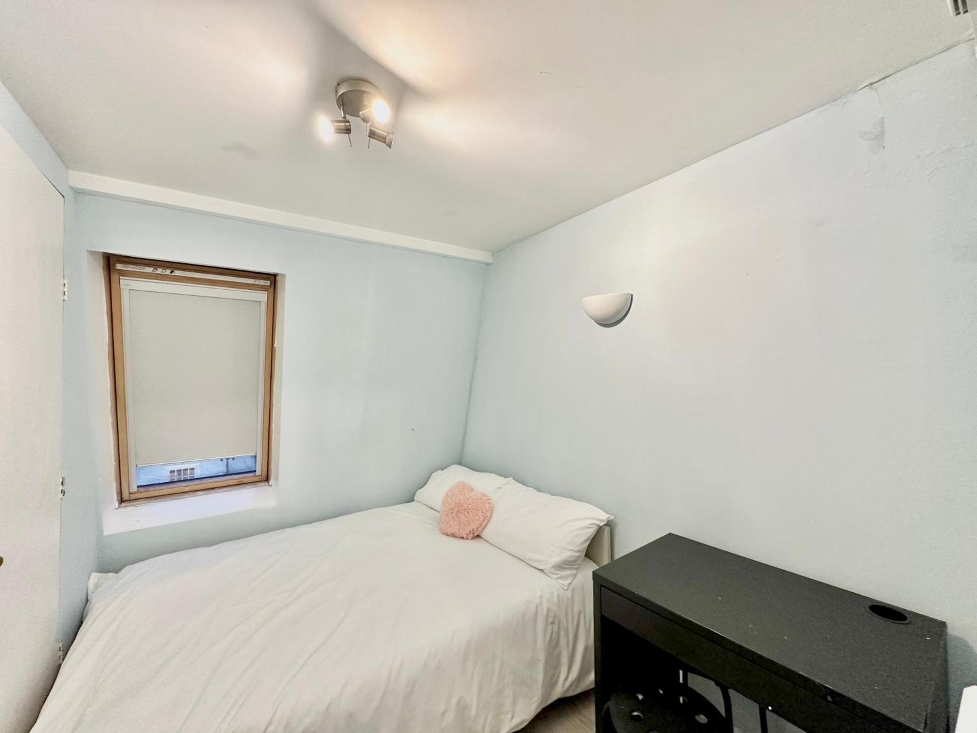 Kings Cross Guest House Londen Buitenkant foto