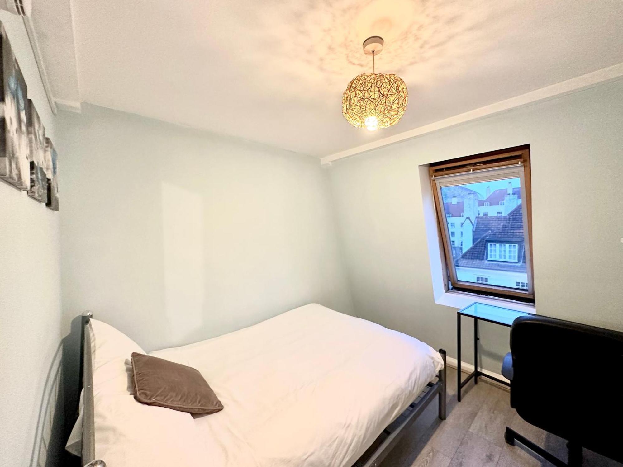 Kings Cross Guest House Londen Buitenkant foto